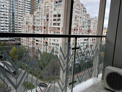 квартира за адресою Андрія Верхогляда вул. (Михайла Драгомирова), 3