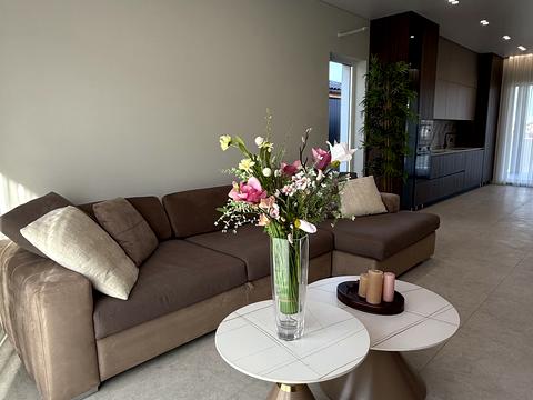 будинок за адресою Вишнева вул.