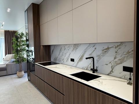 будинок за адресою Вишнева вул.