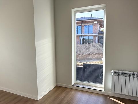 будинок за адресою Вишнева вул.