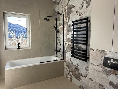 будинок за адресою Вишнева вул.