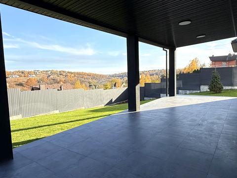 будинок за адресою Вишнева вул.