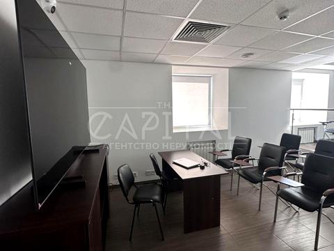 коммерческая по адресу Тараса Шевченко бульв., 2