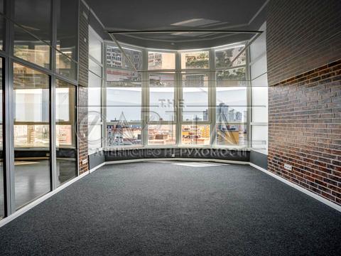 комерційна за адресою Миколи Бажана просп., 16