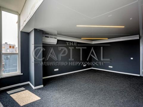 комерційна за адресою Миколи Бажана просп., 16