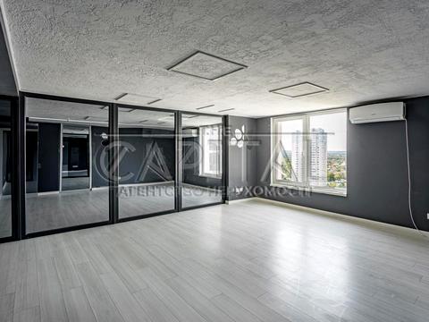 комерційна за адресою Миколи Бажана просп., 16