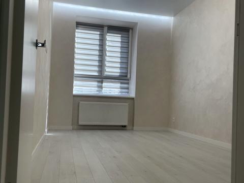 квартира по адресу Співдружності ул., 5