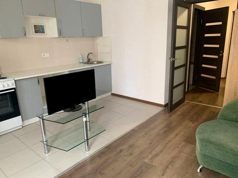 квартира за адресою Сім'ї Кульженків вул. (Петра Дегтяренка), 37