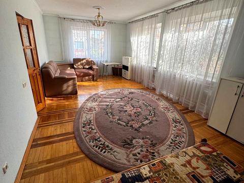 будинок за адресою 7-ма вул.