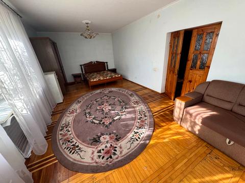 будинок за адресою 7-ма вул.