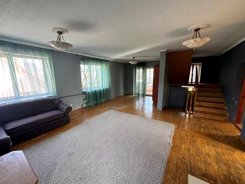 будинок за адресою 7-ма вул.