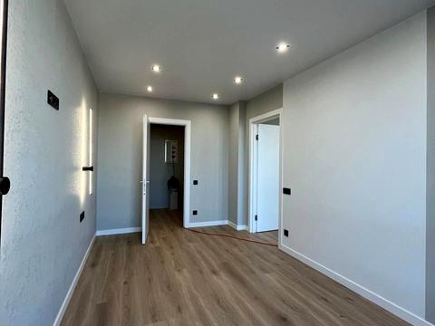 квартира по адресу Юліана Пелеша ул., 2