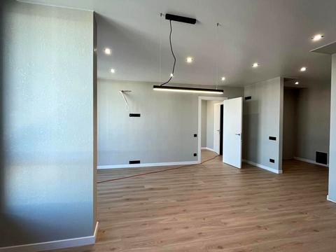 квартира по адресу Юліана Пелеша ул., 2