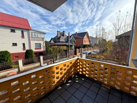 будинок за адресою 7-ма вул.