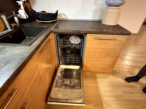 квартира за адресою Миколи Хвильового вул., 1