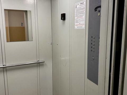 квартира за адресою Миколи Хвильового вул., 1