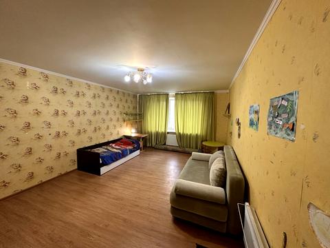 квартира за адресою Миколи Хвильового вул., 1