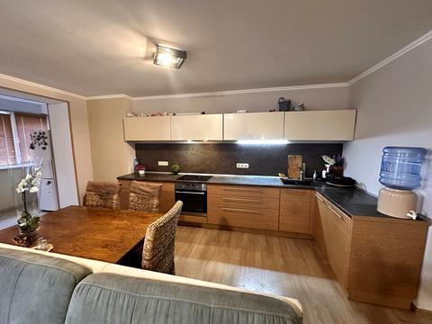 квартира за адресою Миколи Хвильового вул., 1