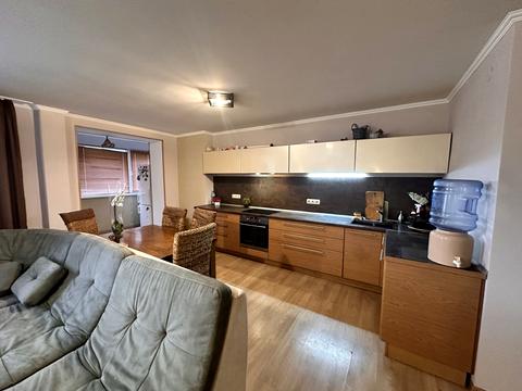 квартира за адресою Миколи Хвильового вул., 1