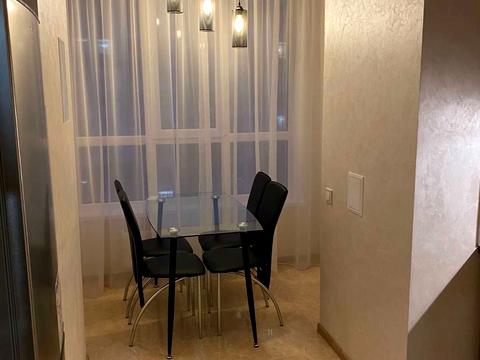 квартира за адресою Героїв Небесної Сотні просп., 40/1