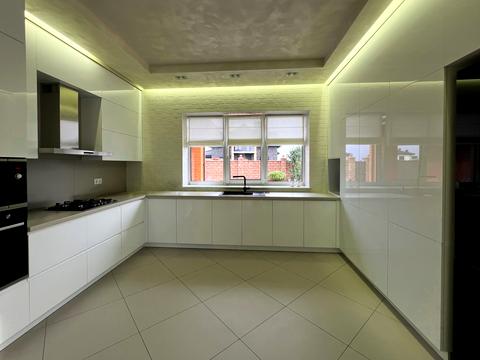 дом по адресу масив Травневий