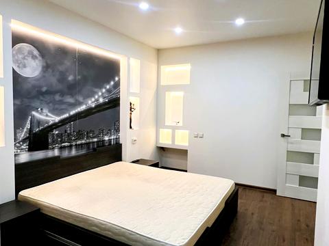 квартира за адресою Академіка Глушкова просп., 9-Д