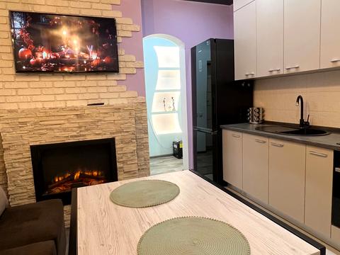 квартира за адресою Академіка Глушкова просп., 9-Д