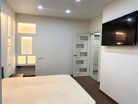 квартира за адресою Академіка Глушкова просп., 9-Д