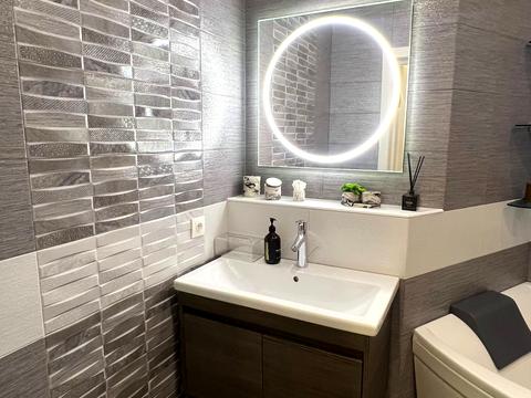 квартира за адресою Академіка Глушкова просп., 9-Д