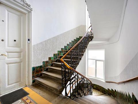 коммерческая по адресу Огиенко ул. (Куйбышева), 12