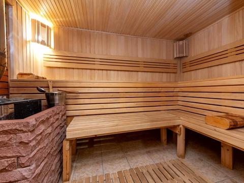 будинок за адресою Київ, Садова, 15