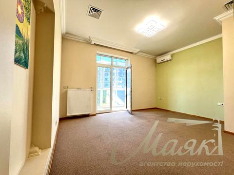 комерційна за адресою Київ, Івана Мазепи вул. (Січневого Повстання), 16