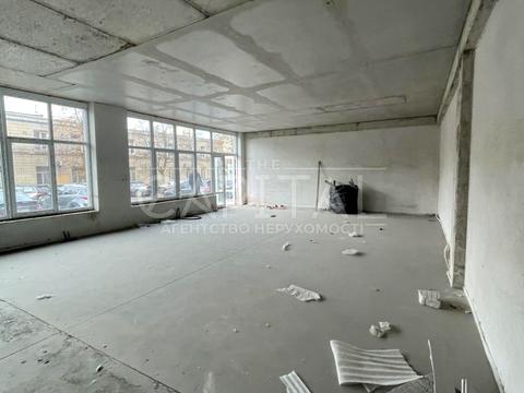 коммерческая по адресу Бережанская ул., 15