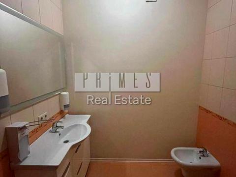 комерційна за адресою Крутий узвіз, 7