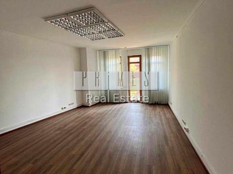 комерційна за адресою Крутий узвіз, 7