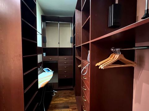 квартира за адресою Євгена Коновальця вул. (Щорса), 32-Г