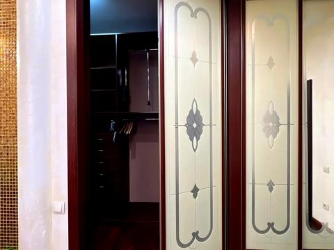 квартира за адресою Євгена Коновальця вул. (Щорса), 32-Г