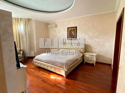 будинок за адресою Ярослава Мудрого вул.