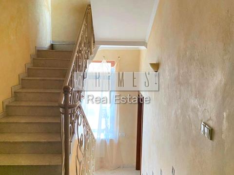 будинок за адресою Ярослава Мудрого вул.