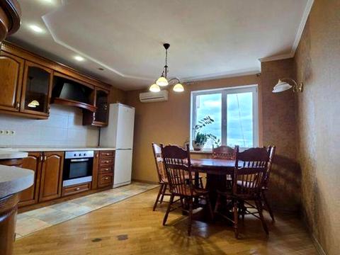 квартира за адресою Генерала Генадія Воробйова вул. (Курська), 13-Е