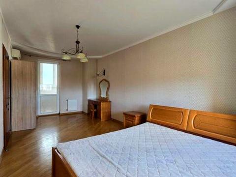 квартира за адресою Генерала Генадія Воробйова вул. (Курська), 13-Е