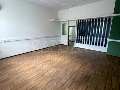 комерційна за адресою Січових Стрільців вул. (Артема), 77