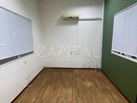 комерційна за адресою Січових Стрільців вул. (Артема), 77