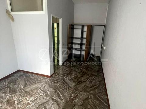 комерційна за адресою Січових Стрільців вул. (Артема), 77