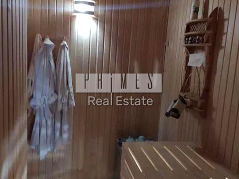 дом по адресу Київська вул.