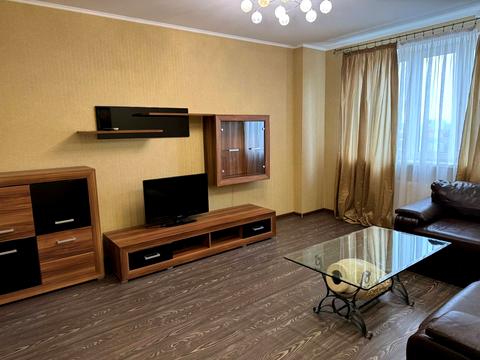 квартира по адресу Павла Тычины просп., 18-Б