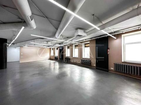 комерційна за адресою Лесі Українки бульв., 23