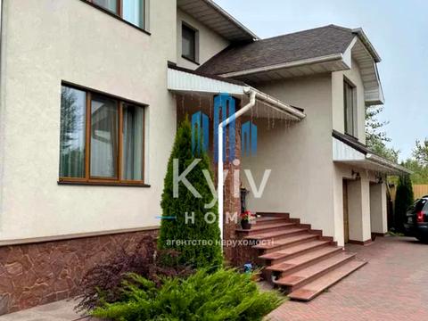 будинок за адресою вул. Деснянська