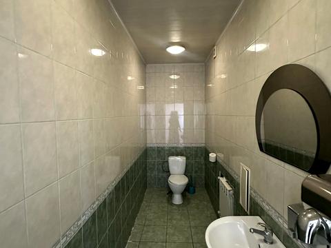 комерційна за адресою Київська, 12