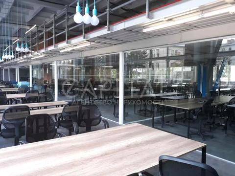 комерційна за адресою Шолуденка вул., 2